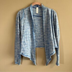 ✨ Ivivva Light Blue Convertible Wrap Cardigan 10